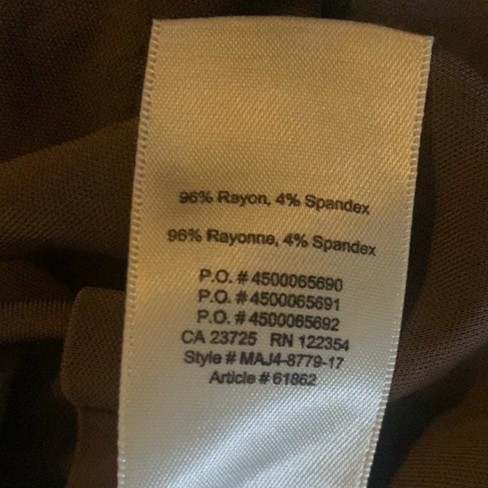 UNDER ARMOUR MOCK NECK - Picture 4 of 5